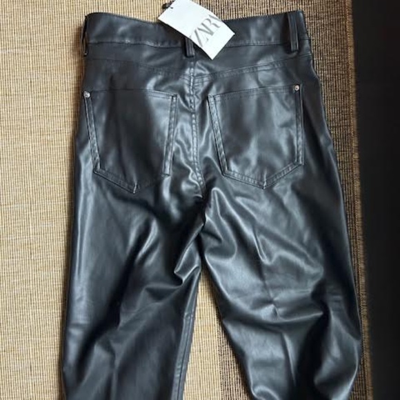 Vegan Leather Pants from Zara - Picture 3 of 3